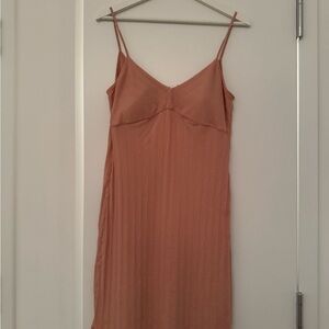 Neiwai Rust Orange V-Neck Dress
